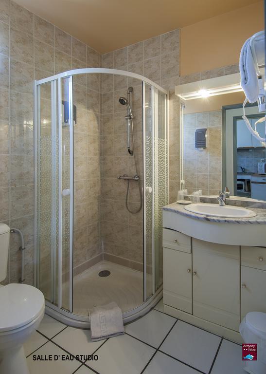 Hotel Armony Laissac Екстериор снимка